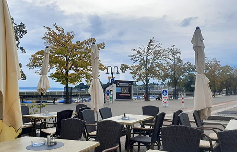 Uitzicht vanaf het buitenterrein van restaurant "Spitalkeller