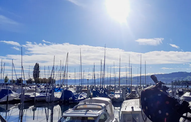 Uitrusten in de haven van Arbon