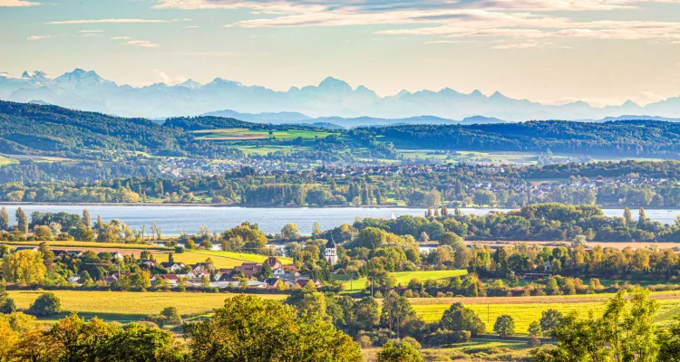 Uitzicht op Markelfingen en de Untersee