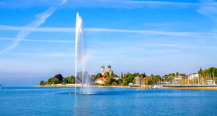 Friedrichshafen, Schlosskirche und Graf-Zeppelin-Haus